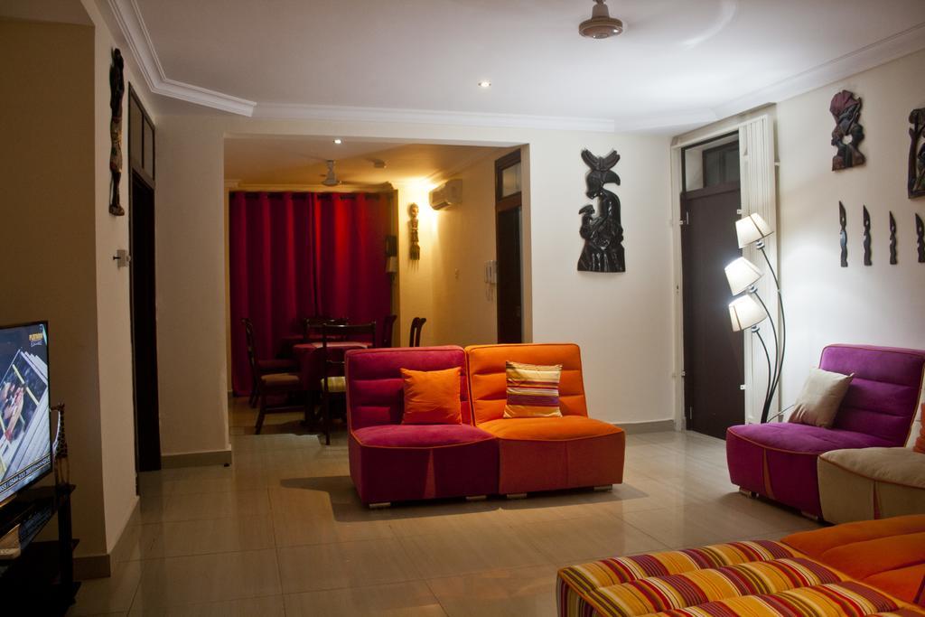 @Home Boutique B&B Hostel And Suite Akkra Exterior foto