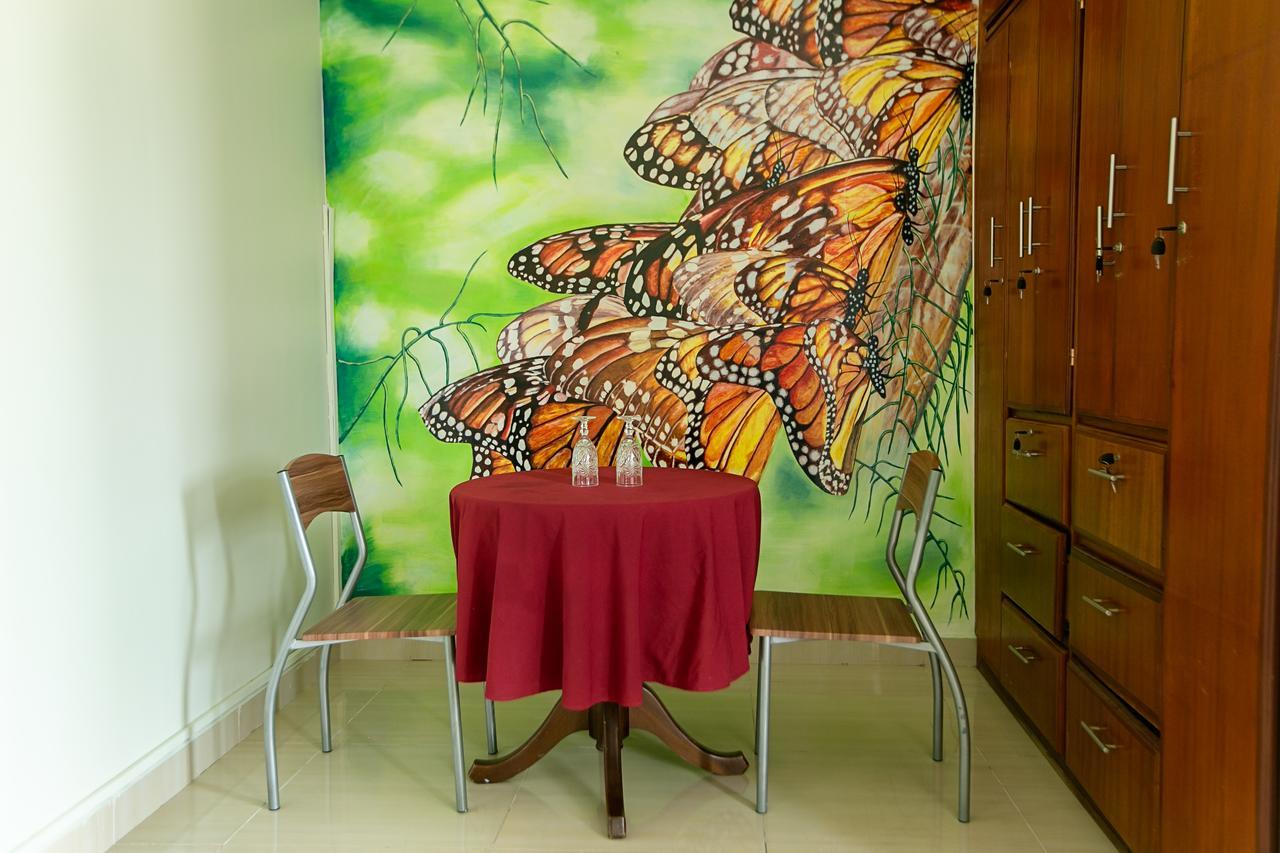 @Home Boutique B&B Hostel And Suite Akkra Exterior foto