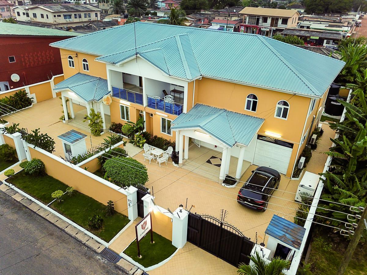 @Home Boutique B&B Hostel And Suite Akkra Exterior foto